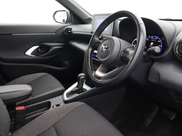 2022 Toyota Yaris Cross 1.5L Design 5dr - Photo 12