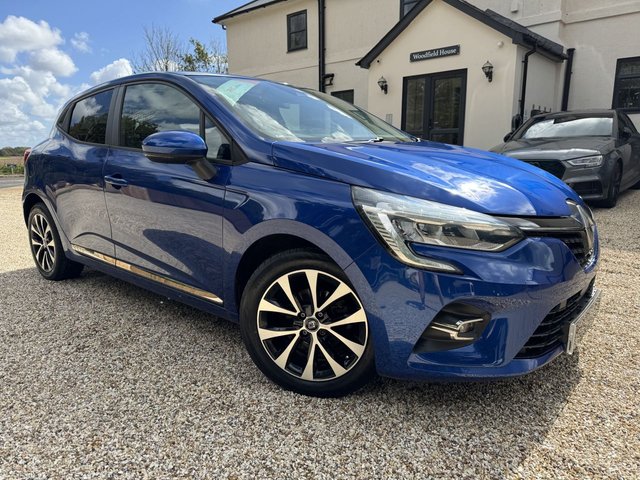 2020 70 Renault Clio 1.0 TCe Iconic Hatchback 5dr Petrol Manual Euro 6 (s/s) (100 ps)