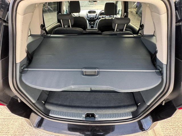 2011 Ford Grand C-Max 1.6L Titanium 5dr - Photo 6