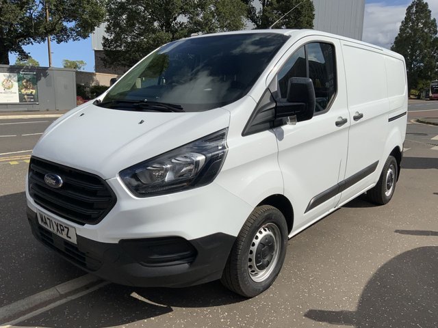 2021 Ford Transit Custom 2L Leader 5dr - Photo 3
