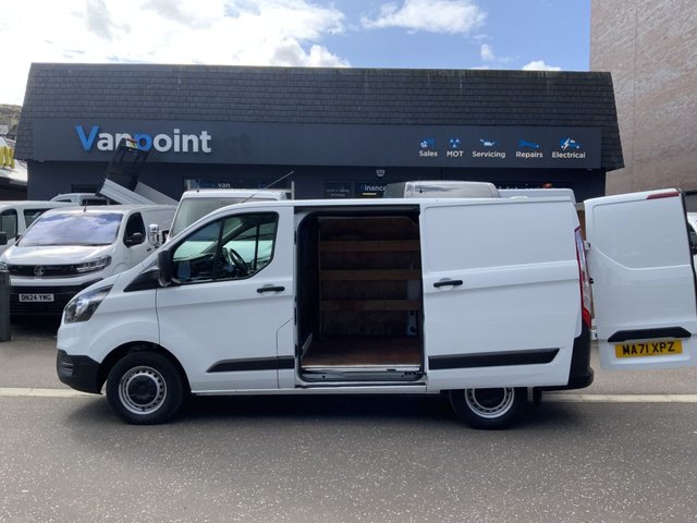 2021 Ford Transit Custom 2L Leader 5dr - Photo 10