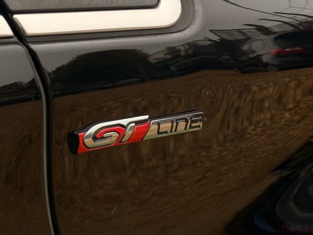 2019 PEUGEOT 208 - Photo 8