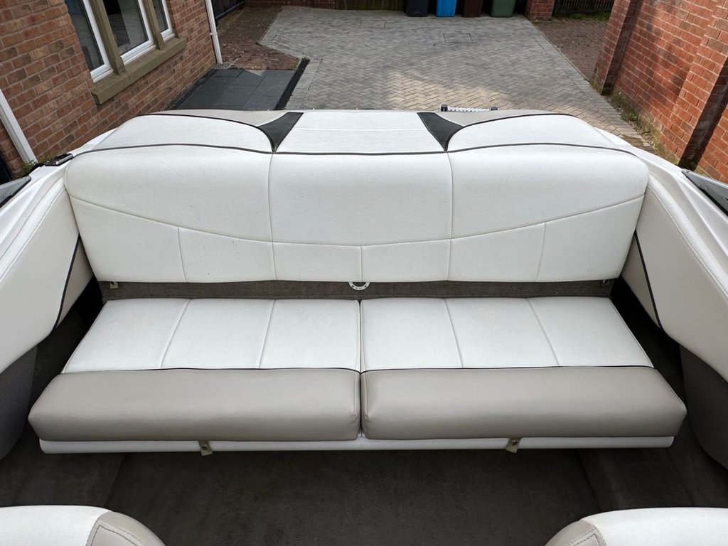 USED 2008 CAMPION ALLANTE 505 Bowrider Amazing Condition Throughout
