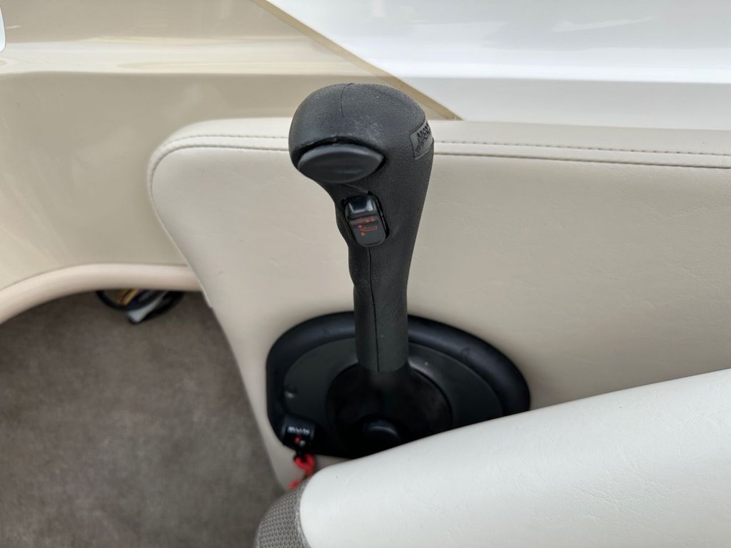 USED 2008 CAMPION ALLANTE 505 Bowrider Amazing Condition Throughout