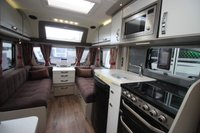 USED 2015 STERLING ECCLES SOLITAIRE SE End Washroom Fixed Single Beds