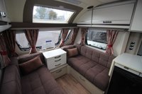 USED 2015 STERLING ECCLES SOLITAIRE SE End Washroom Fixed Single Beds