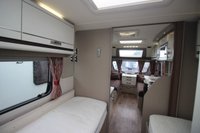 USED 2015 STERLING ECCLES SOLITAIRE SE End Washroom Fixed Single Beds