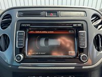 USED 2014 64 VOLKSWAGEN TIGUAN 2.0 TDI BlueMotion Tech R-Line SUV 5dr Diesel Manual 4WD Euro 5 (s/s) (Nav) (140 ps) 