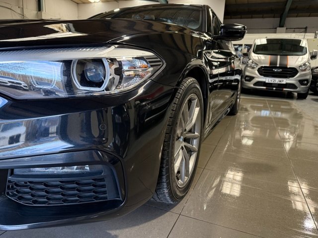 2018 BMW 5 SERIES - Photo 9