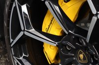 USED 2025 74 LAMBORGHINI URUS 4.0 V8 BiTurbo Performante SUV 5dr Petrol Auto 4WD Euro 6 (666 ps) 