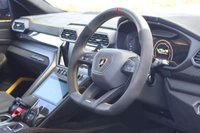 USED 2025 74 LAMBORGHINI URUS 4.0 V8 BiTurbo Performante SUV 5dr Petrol Auto 4WD Euro 6 (666 ps) 