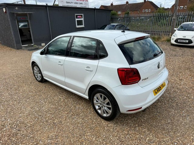 2015 VOLKSWAGEN POLO 1.2 TSI BlueMotion Tech SE Euro 6 (s/s) 5dr - Photo 4