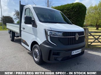 2026 RENAULT MASTER