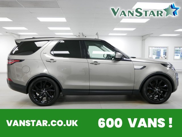 View our Land Rover Discovery 3.0 V6 TD 258 BHP COMMERCIAL HSE EDITION 4WD AUTOMATIC