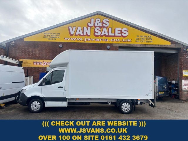 2021 MERCEDES-BENZ SPRINTER £12995 + VAT LUTON BOX VAN STOCKPORT / MANCHESTER - Photo 2