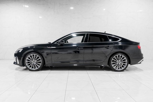 2022 Audi A5 2L S Line 5dr - Photo 9
