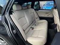 USED 2012 12 BMW 5 SERIES 2.0 520d M Sport Touring Steptronic Euro 5 (s/s) 5dr CREAM INTERIOR PDC H SEATS ETC