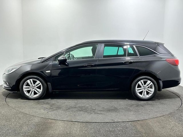 2018 Vauxhall Astra - Photo 5