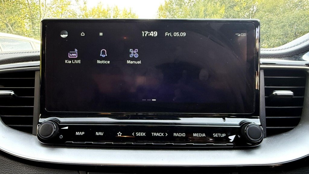 USED 2022 22 KIA XCEED 1.6 GDi 8.9kWh 3 DCT Euro 6 (s/s) 5dr HUGE SPEC|CAMERA|NAV|CARPLAY|+