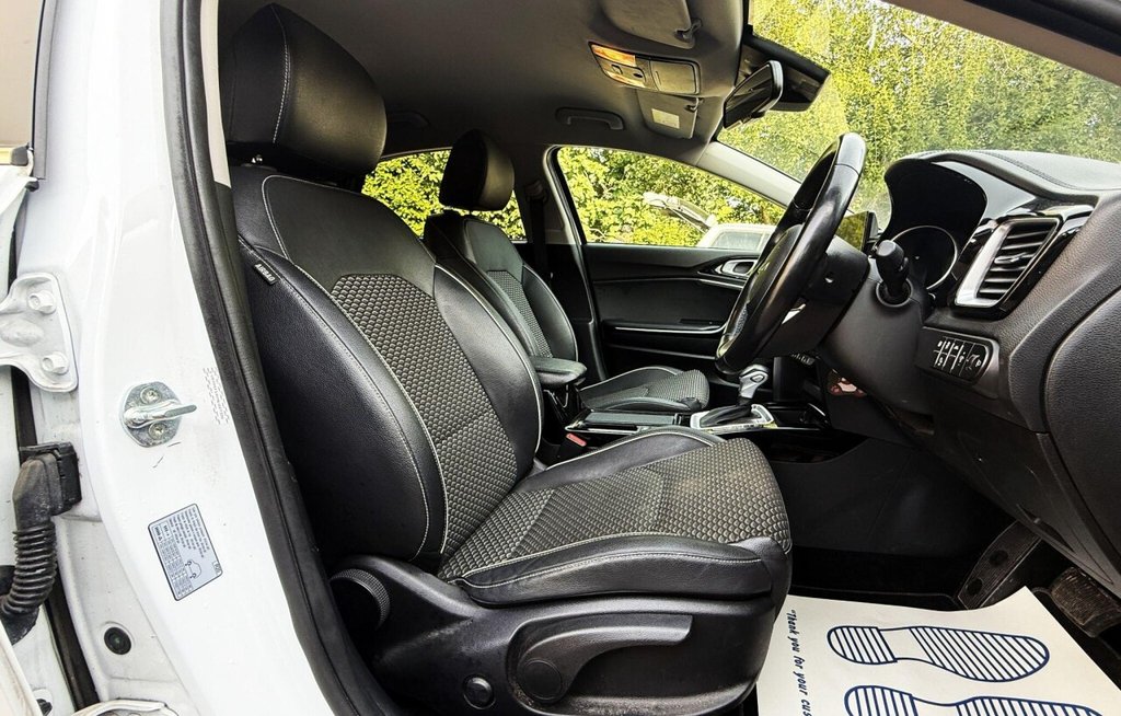 USED 2022 22 KIA XCEED 1.6 GDi 8.9kWh 3 DCT Euro 6 (s/s) 5dr HUGE SPEC|CAMERA|NAV|CARPLAY|+
