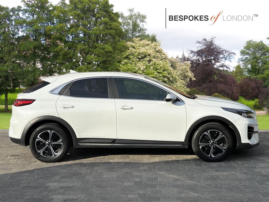 USED 2022 22 KIA XCEED 1.6 GDi 8.9kWh 3 DCT Euro 6 (s/s) 5dr HUGE SPEC|CAMERA|NAV|CARPLAY|+