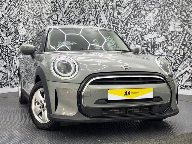 2022 MINI Hatch 1.5L Cooper Classic 5dr - Photo 4
