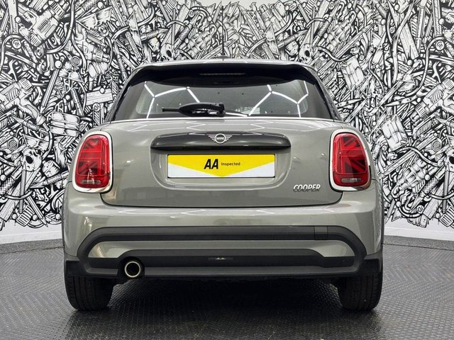 2022 MINI Hatch 1.5L Cooper Classic 5dr - Photo 10