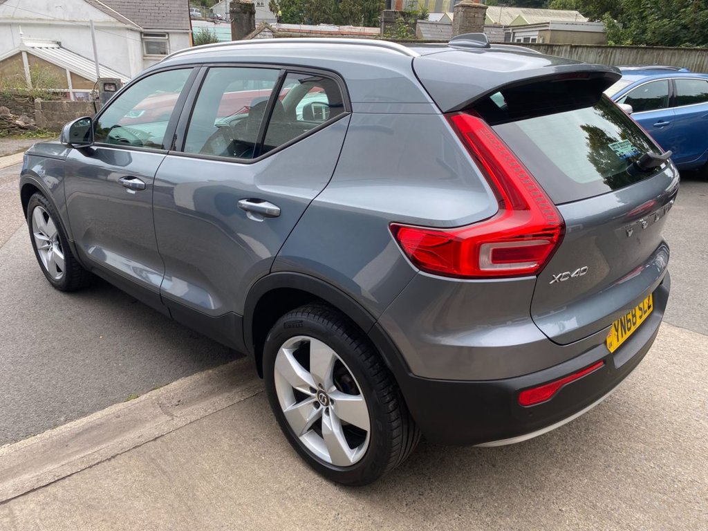 USED 2018 68 VOLVO XC40 2.0 D3 Momentum SUV 5dr Diesel Auto Euro 6 (s/s) (150 ps) 360 CAMERA, NAVIGATION, DAB