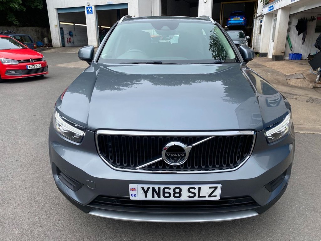USED 2018 68 VOLVO XC40 2.0 D3 Momentum SUV 5dr Diesel Auto Euro 6 (s/s) (150 ps) 360 CAMERA, NAVIGATION, DAB