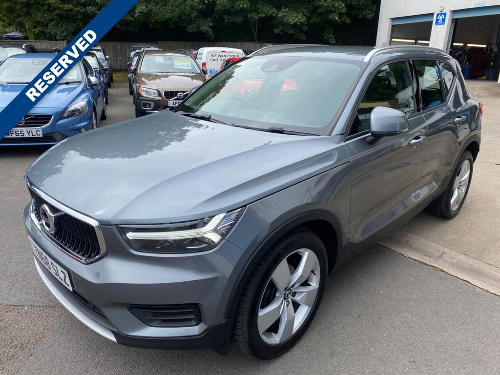 USED 2018 68 VOLVO XC40 2.0 D3 Momentum SUV 5dr Diesel Auto Euro 6 (s/s) (150 ps) 360 CAMERA, NAVIGATION, DAB