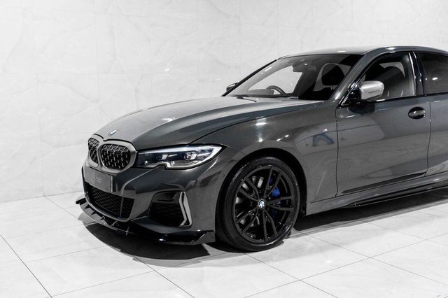 2021 BMW 3 Series - Photo 4