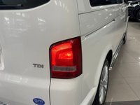 USED 2011 61 VOLKSWAGEN CARAVELLE 2.0 BiTDI Executive MPV 5dr Diesel DSG Euro 5 (180 ps) WHEEL CHAIR ACCESIBLE + NO VAT + 6 SEATS