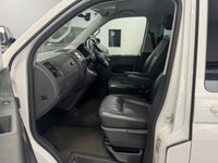 USED 2011 61 VOLKSWAGEN CARAVELLE 2.0 BiTDI Executive MPV 5dr Diesel DSG Euro 5 (180 ps) WHEEL CHAIR ACCESIBLE + NO VAT + 6 SEATS