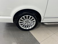 USED 2011 61 VOLKSWAGEN CARAVELLE 2.0 BiTDI Executive MPV 5dr Diesel DSG Euro 5 (180 ps) WHEEL CHAIR ACCESIBLE + NO VAT + 6 SEATS