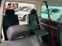 USED 2011 61 VOLKSWAGEN CARAVELLE 2.0 BiTDI Executive MPV 5dr Diesel DSG Euro 5 (180 ps) WHEEL CHAIR ACCESIBLE + NO VAT + 6 SEATS