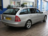 USED 2005 55 MERCEDES-BENZ C-CLASS 3.0 C320 CDI Avantgarde SE Estate 5dr Diesel 7G-Tronic (208 g/km, 221 bhp) BIG SPEC SUNROOF SAT NAV BLUETOOTH HEATED LEATHER CRUISE CONTROL PARKING SENSORS 1 ONWER FROM NEW SERVICE HISTORY