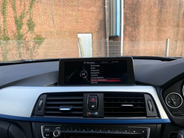 2015 BMW 3 SERIES - Photo 9