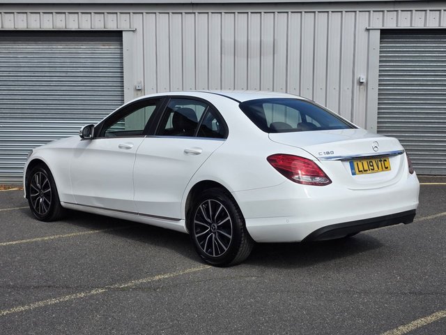 2019 Mercedes-Benz C-CLASS - Photo 3