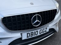 USED 2018 10 MERCEDES-BENZ E-CLASS 2.0 E220d AMG Line (Premium) Cabriolet 2dr Diesel G-Tronic+ Euro 6 (s/s) (194 ps) AMG Styling | RearCAM | Cabriol