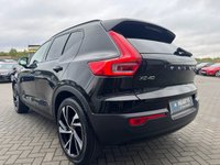 USED 2020 70 VOLVO XC40 1.5h T5 Twin Engine Recharge 10.7kWh R-Design Pro SUV 5dr Petrol Plug-in Hybrid Auto Euro 6 (s/s) (262 ps) 68K*FULL SERVICE HISTORY*NAV