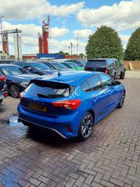USED 2020 20 FORD FOCUS 1.0T EcoBoost ST-Line X Hatchback 5dr Petrol Manual Euro 6 (s/s) (125 ps) GENUINE MILEAGE ULEZ 6 MONTHS WARRANTY