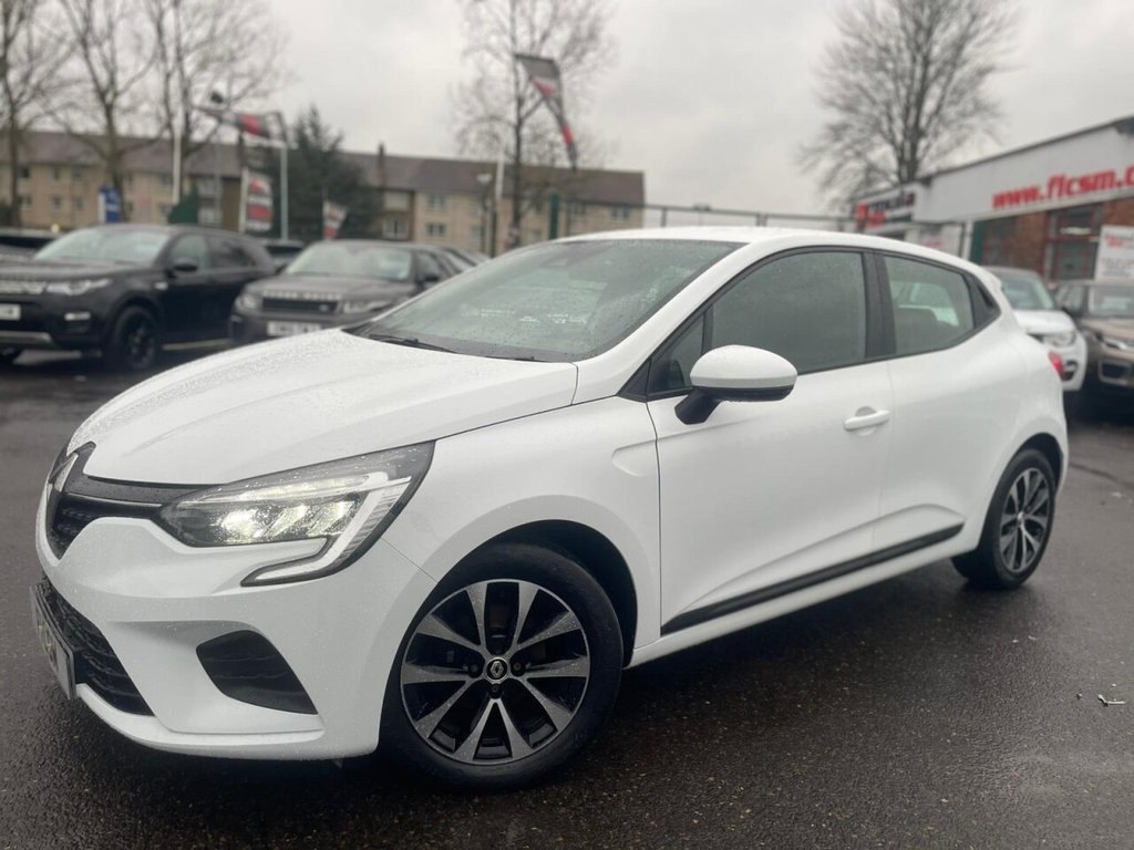 2022 RENAULT CLIO