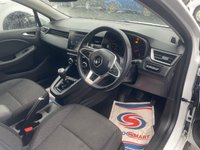 USED 2022 22 RENAULT CLIO 1.0 TCe Iconic Edition Hatchback 5dr Petrol Manual Euro 6 (s/s) (90 ps) A STUNNING ADDITION TO OUR FORECOURT+FINISHED IN MASSIVELY POPULAR WHITE PAINT+LOVELY LOW MILEAGE+JUST 1 OWNER FROM NEW+SERVICE HISTORY+SATELLITE NAVIGATION+PARK ASSIST+CLIMATE CONTROL+ALLOY WHEELS+CALL NOW TO SPEAK WITH ONE OF OUR EXPERIENCED SALES ADVISORS+DONT MISS OUT+READY TO DRIVE AWAY TODAY!!!!!!!!!!!!!!!!!!!!!!!!!!!!!!!!!!!!!!