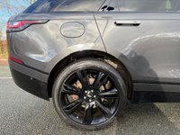 USED 2020 70 LAND ROVER RANGE ROVER VELAR 2.0 D240 R-Dynamic HSE SUV 5dr Diesel Auto 4WD Euro 6 (s/s) (240 ps) A GORGEOUS ADDITION TO OUR MASSIVE LAND ROVER SELECTION, FINISHED IN STUNNING METALLIC GREY PAINT+JUST 2 FORMER KEEPERS+SERVICE HISTORY+DIESEL+AUTOMATIC+4 WHEEL DRIVE+ULEZ COMPLIANT+PRIVACY GLASS+FULL LEATHER INTERIOR+FULL PANORAMIC GLASS ROOF+SATELLITE NAVIGATION+PARK ASSIST+CLIMATE CONTROL+22 INCH ALLOY WHEELS+COST NEW &pound;63540 MAKING THIS STUNNING USED VEHICLE ABSOLUTELY OUTSTANDING VALUE AT OUT LOW PRICE+CALL NOW TO SECURE A VIEWING BEFORE ITS GONE+READY TO DRIVE AWAY TODAY!!!!!!!!!!!!!!!!!!!