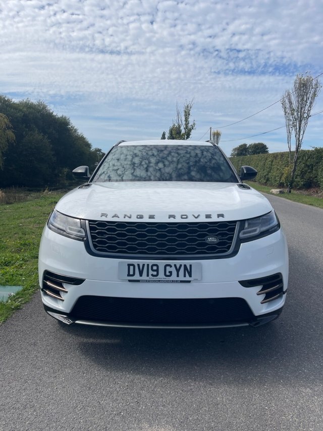 View our LAND ROVER RANGE ROVER VELAR