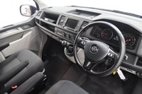 USED 2018 68 VOLKSWAGEN TRANSPORTER 2.0 TDI T32 BlueMotion Tech Highline Kombi Double Cab 5dr Diesel Manual FWD SWB Euro 6 (s/s) (150 ps) NO VAT, Immaculate Kombi Van!