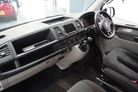 USED 2018 68 VOLKSWAGEN TRANSPORTER 2.0 TDI T32 BlueMotion Tech Highline Kombi Double Cab 5dr Diesel Manual FWD SWB Euro 6 (s/s) (150 ps) NO VAT, Immaculate Kombi Van!