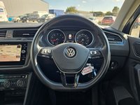 USED 2018 18 VOLKSWAGEN TIGUAN 1.4 TSI SE Navigation SUV 5dr Petrol Manual Euro 6 (s/s) (150 ps) 20K Miles! - Satellite Navigation - Car Play