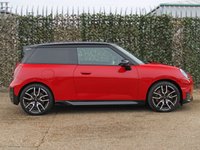 USED 2024 24 MINI ELECTRIC COOPER SE 54.2kWh Sport Hatchback 3dr Electric Auto (218 ps) 