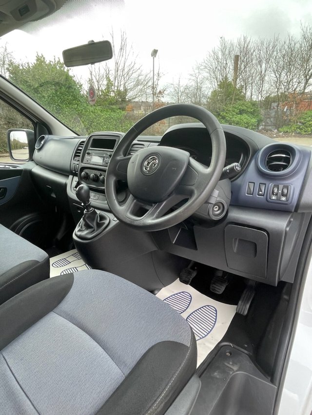 2018 VAUXHALL VIVARO 1.6 CDTi 2900 MINIBUS Double Cab 5dr Diesel Manual L2 H1 Euro 6 (s/s) (9 Seat) (120 ps) - Photo 10
